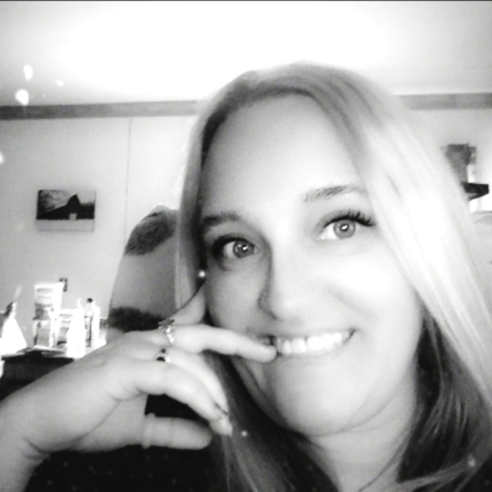 Meet your Posher, Becky